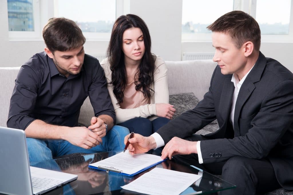 La Mejor Firma con Abogados Especializados Para Prepararse Para su Caso Legal, Representación Legal de Abogados Expertos Bellflower California