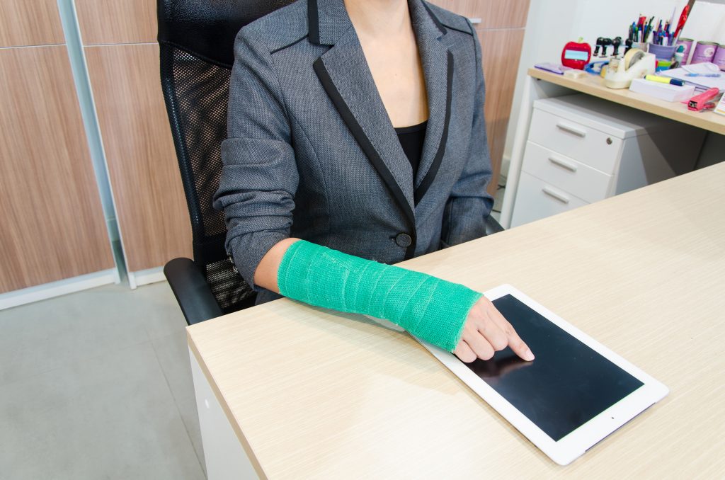 La Mejor Asesoría Legal de Abogados de Accidentes de Trabajo, Demanda de Derechos y Beneficios Cercas de Mí en Bellflower California