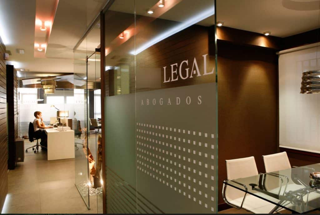 La Mejor Oficina Legal de Abogados Especialistas en Asuntos Legales de Accidentes en Bellflower California